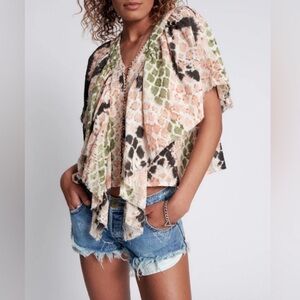 Free People x One Teaspoon Hand Painted Draped Boa‎ Top Size Medium